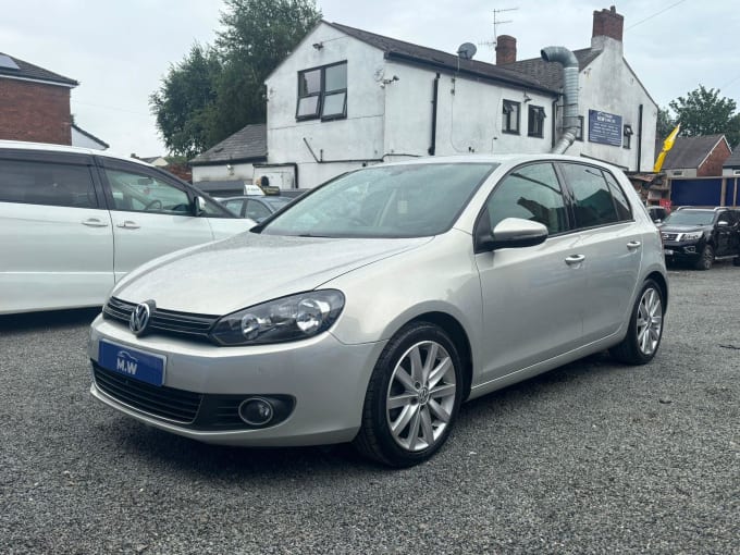 2025 Volkswagen Golf