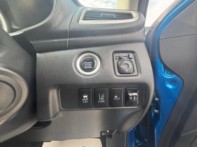 2025 Mitsubishi L200