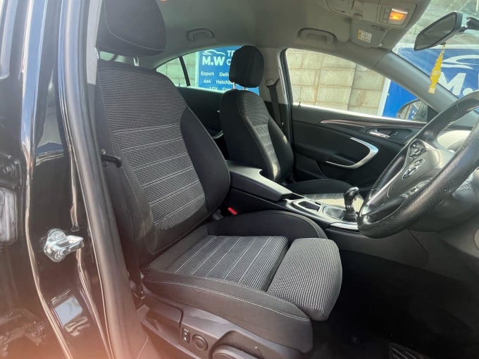 2025 Vauxhall Insignia