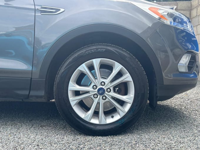 2025 Ford Kuga