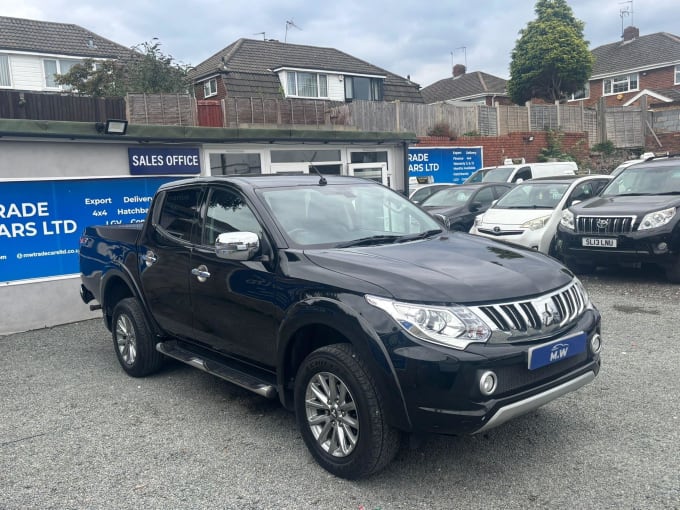 2025 Mitsubishi L200