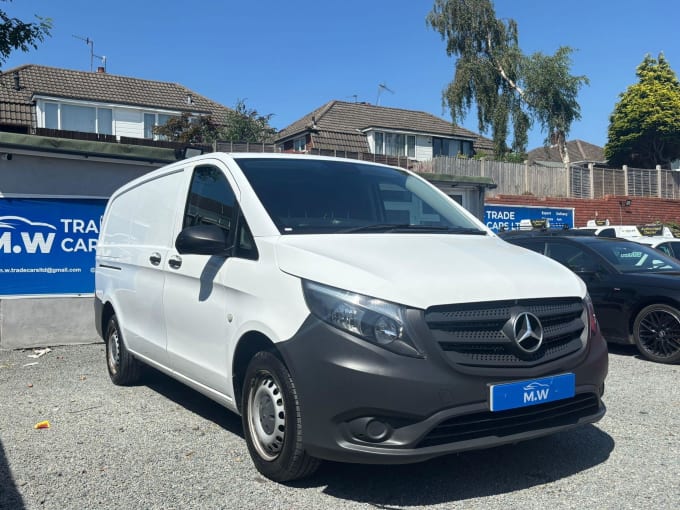 2025 Mercedes-benz Vito