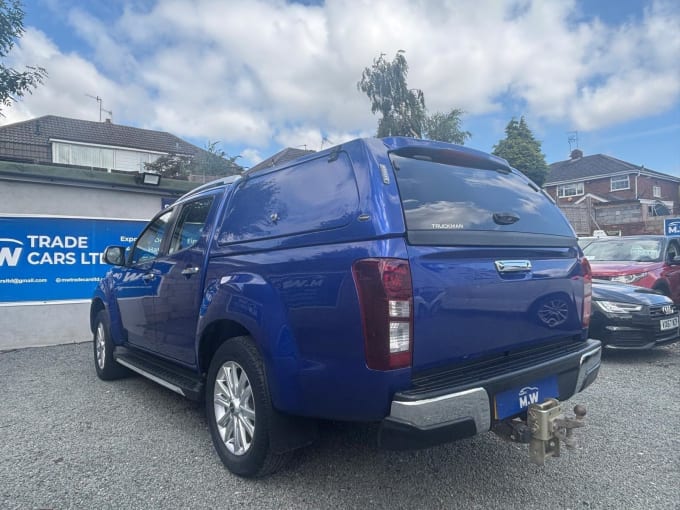 2025 Isuzu D-max