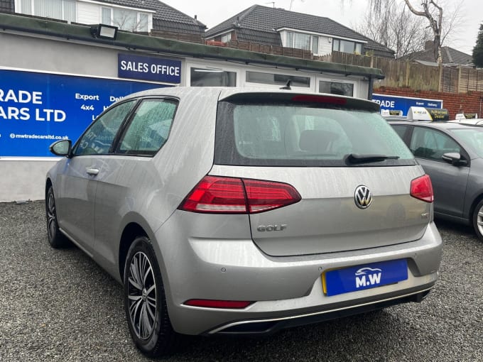 2025 Volkswagen Golf