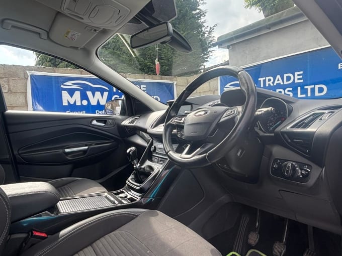 2025 Ford Kuga