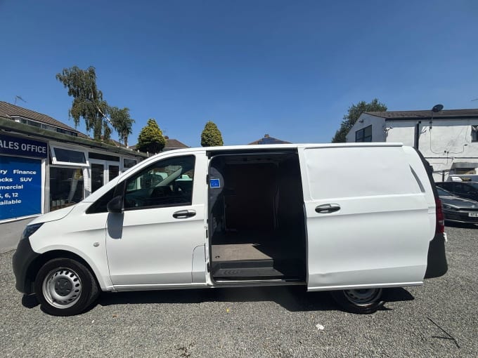 2025 Mercedes-benz Vito