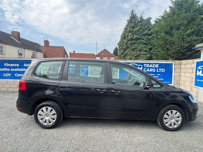 2025 Volkswagen Sharan