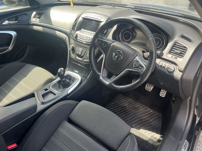 2025 Vauxhall Insignia