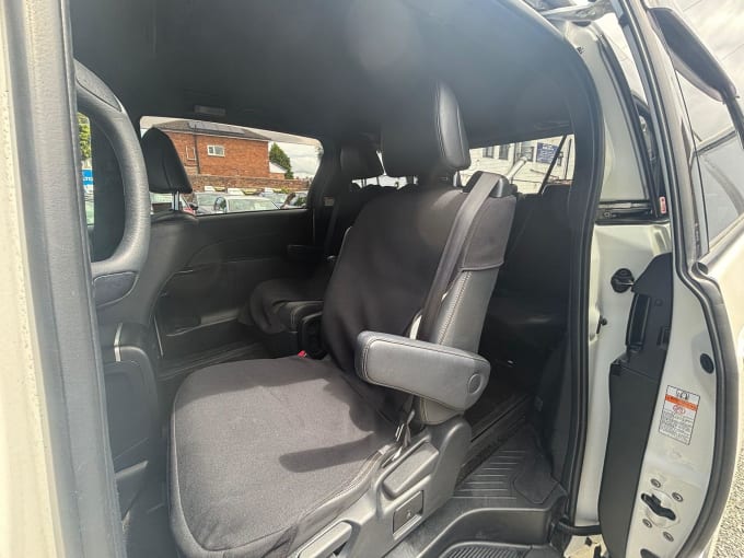2025 Toyota Estima