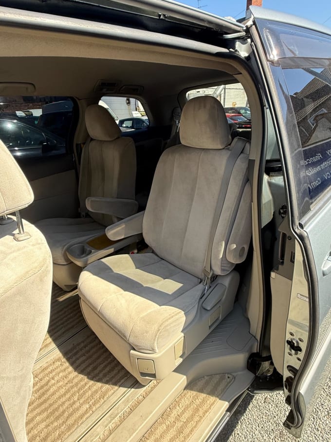 2025 Toyota Estima