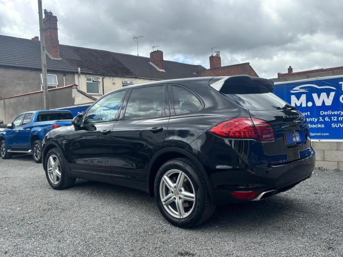 2025 Porsche Cayenne