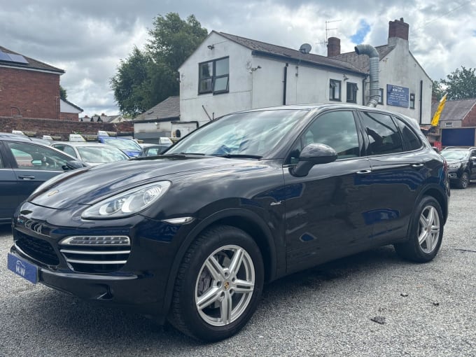 2025 Porsche Cayenne