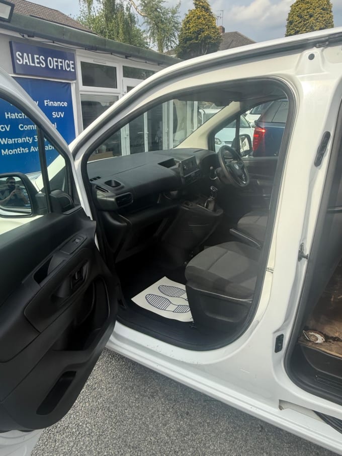 2025 Vauxhall Combo