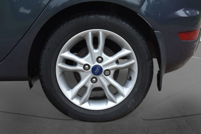 2015 Ford Fiesta
