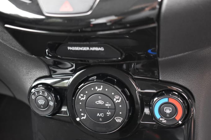 2015 Ford Fiesta