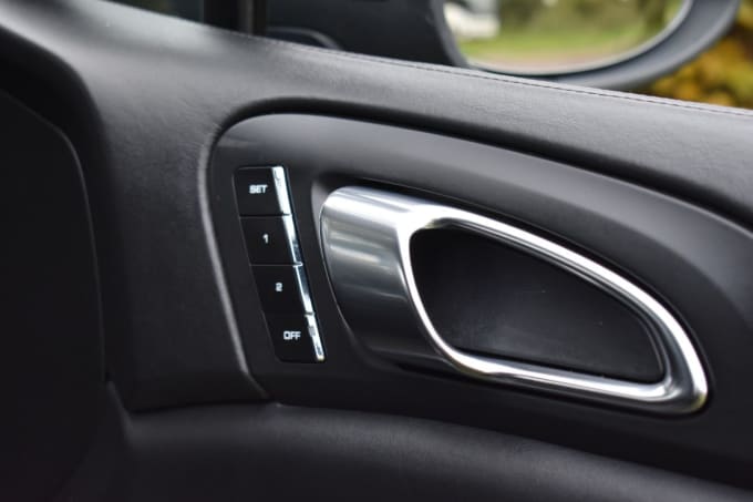2025 Porsche Cayenne