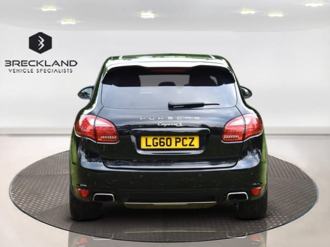 2025 Porsche Cayenne