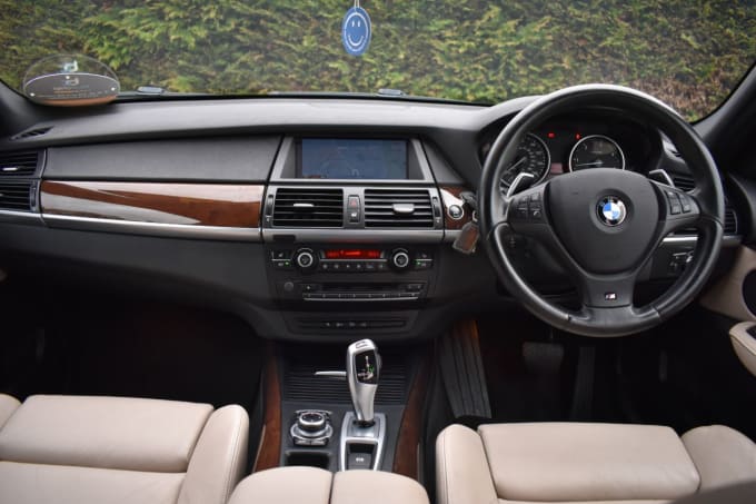 2025 BMW X5