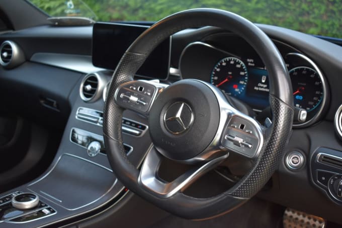 2025 Mercedes-benz C-class