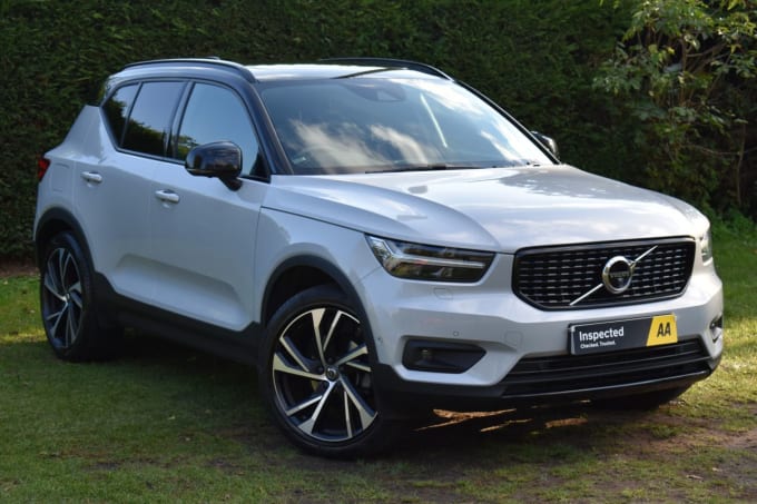 2024 Volvo Xc40