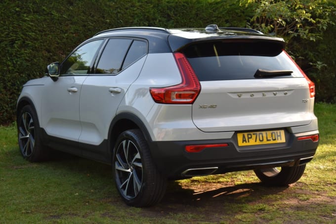 2024 Volvo Xc40