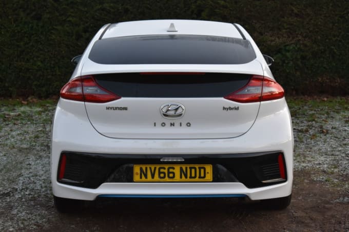 2025 Hyundai Ioniq