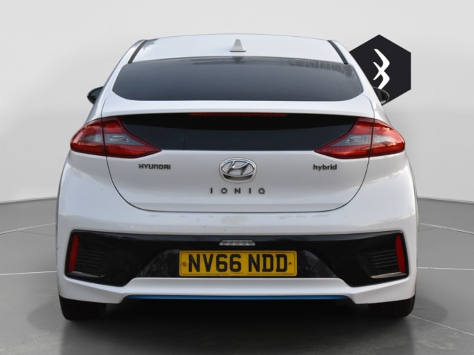 2025 Hyundai Ioniq