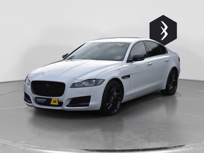 2025 Jaguar Xf