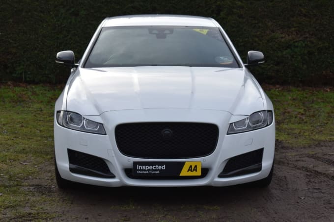 2025 Jaguar Xf