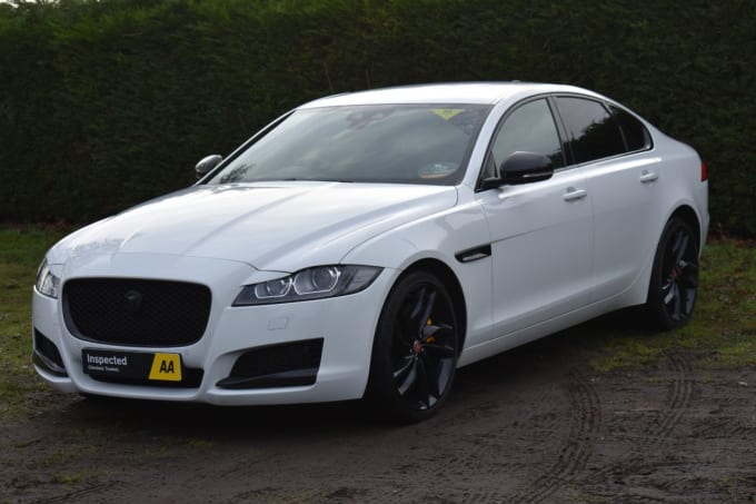 2025 Jaguar Xf