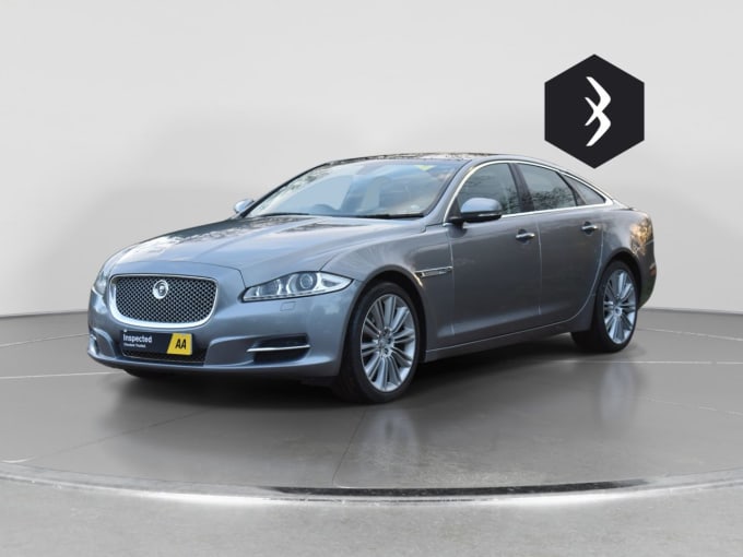 2025 Jaguar Xj