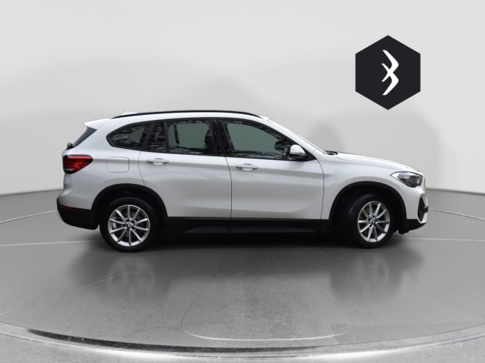 2025 BMW X1