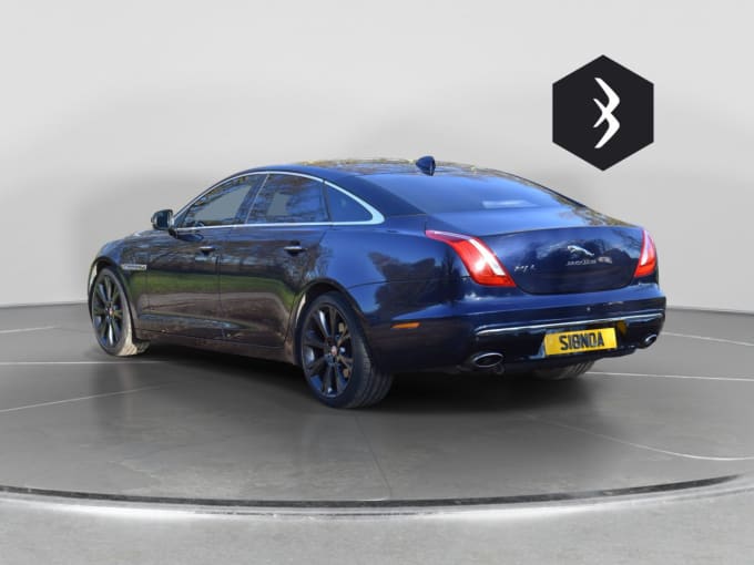 2025 Jaguar Xj