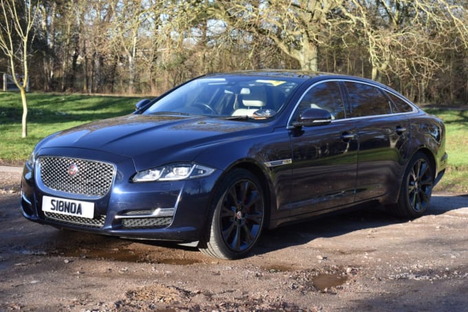 2025 Jaguar Xj