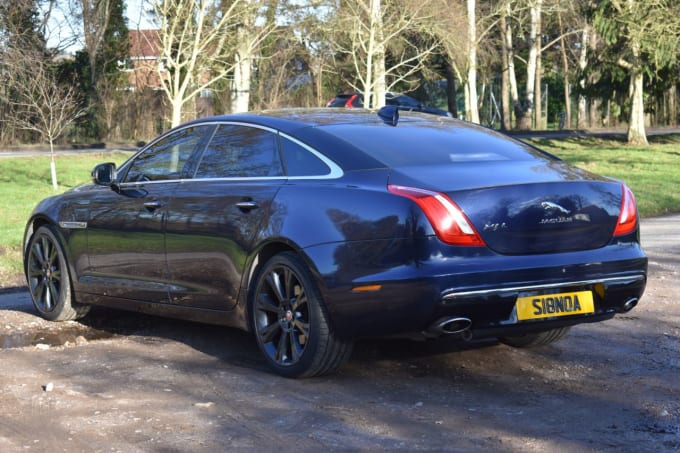 2025 Jaguar Xj