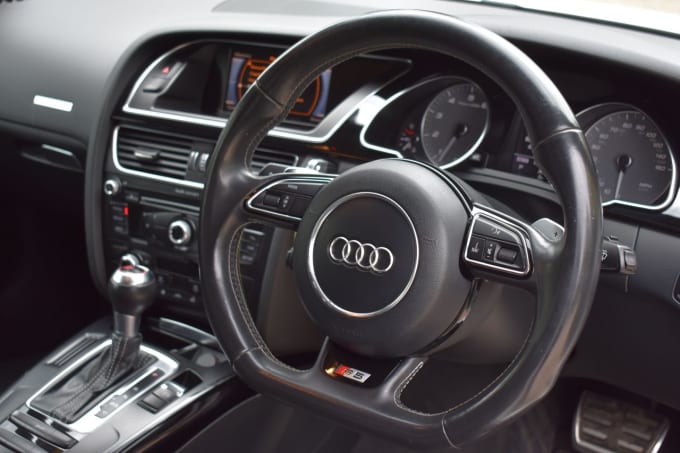 2025 Audi S5