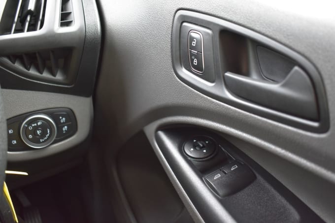 2025 Ford Transit Connect