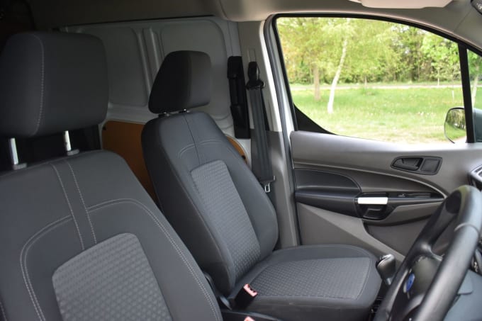 2025 Ford Transit Connect