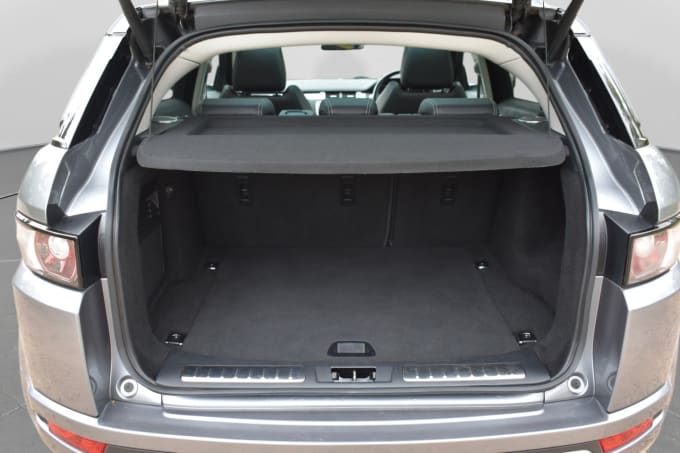 2025 Land Rover Range Rover Evoque
