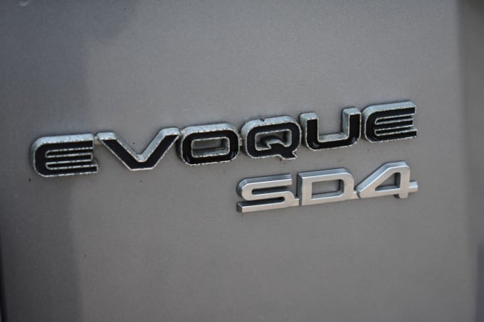 2025 Land Rover Range Rover Evoque