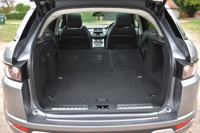 2025 Land Rover Range Rover Evoque