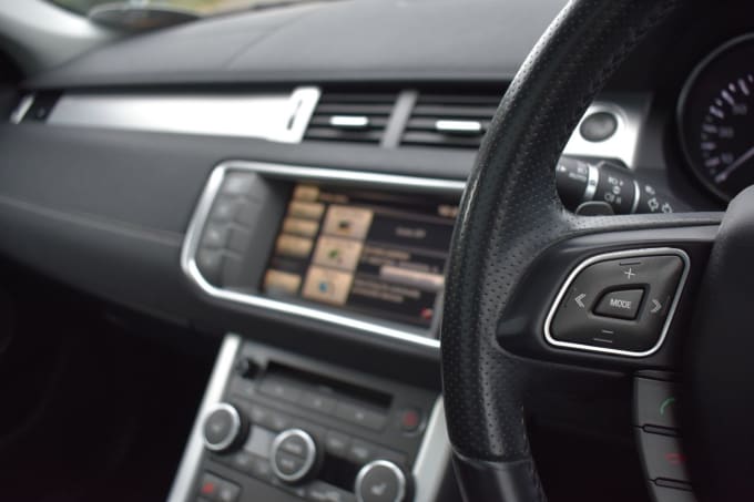 2025 Land Rover Range Rover Evoque