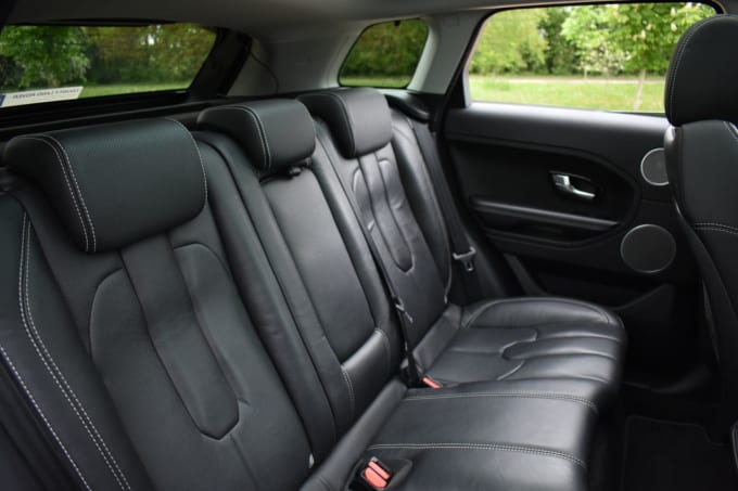 2025 Land Rover Range Rover Evoque