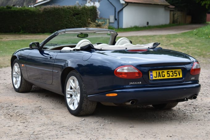 2025 Jaguar Xk8 Convertible
