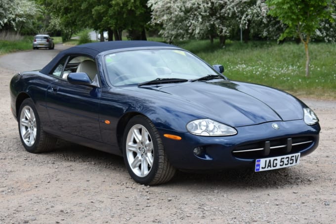 2025 Jaguar Xk8 Convertible