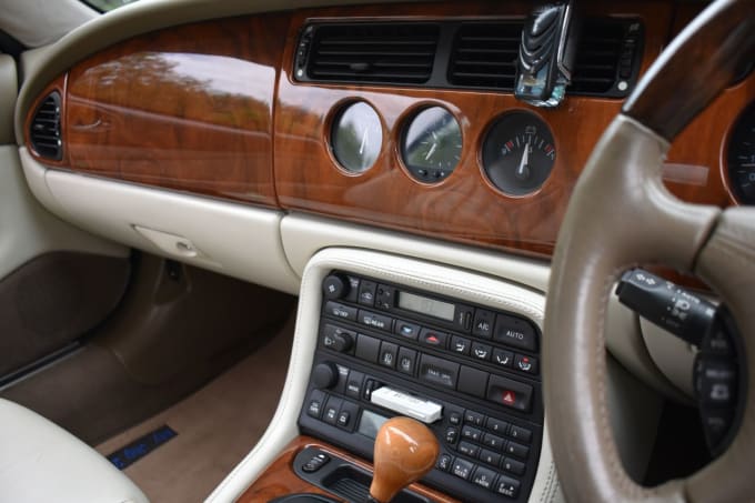 2025 Jaguar Xk8 Convertible