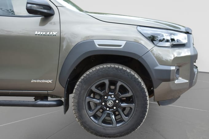 2025 Toyota Hi-lux