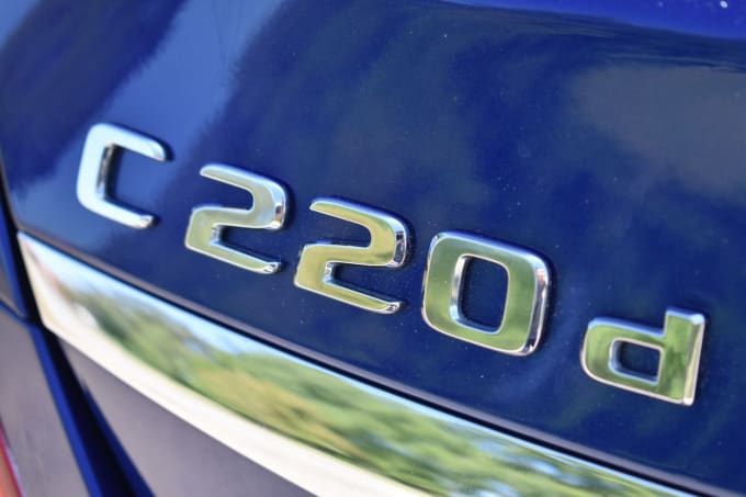 2025 Mercedes-benz C-class