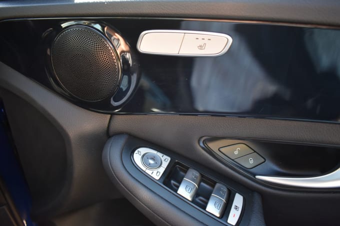2025 Mercedes-benz C-class