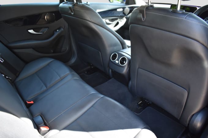 2025 Mercedes-benz C-class